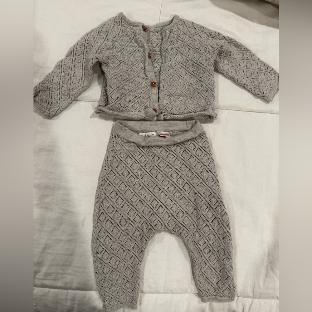 Zara Light Gray Knit Baby Set
